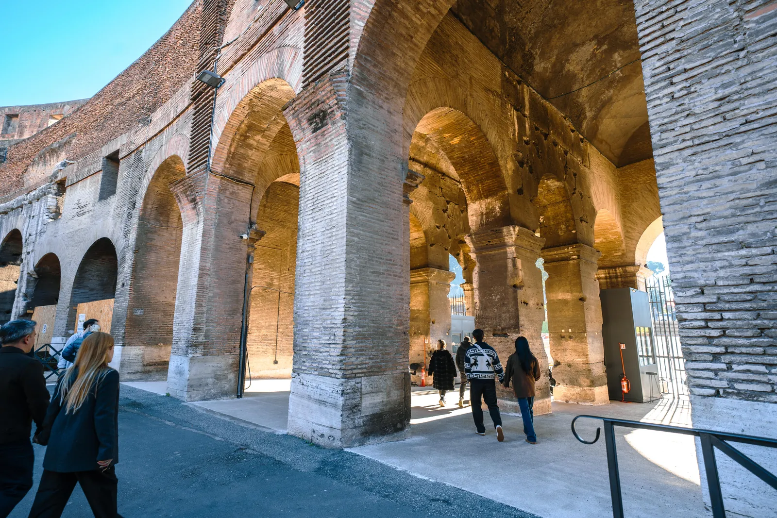 Colosseum, Roman Forum and Palatine Hill with audio guide